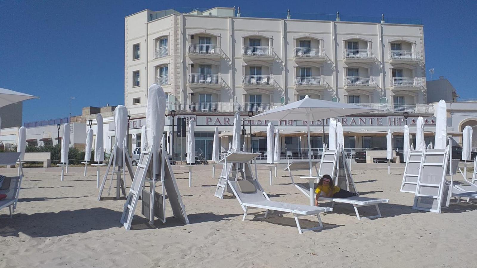 Hotel Paradise Porto Cesareo Exteriér fotografie